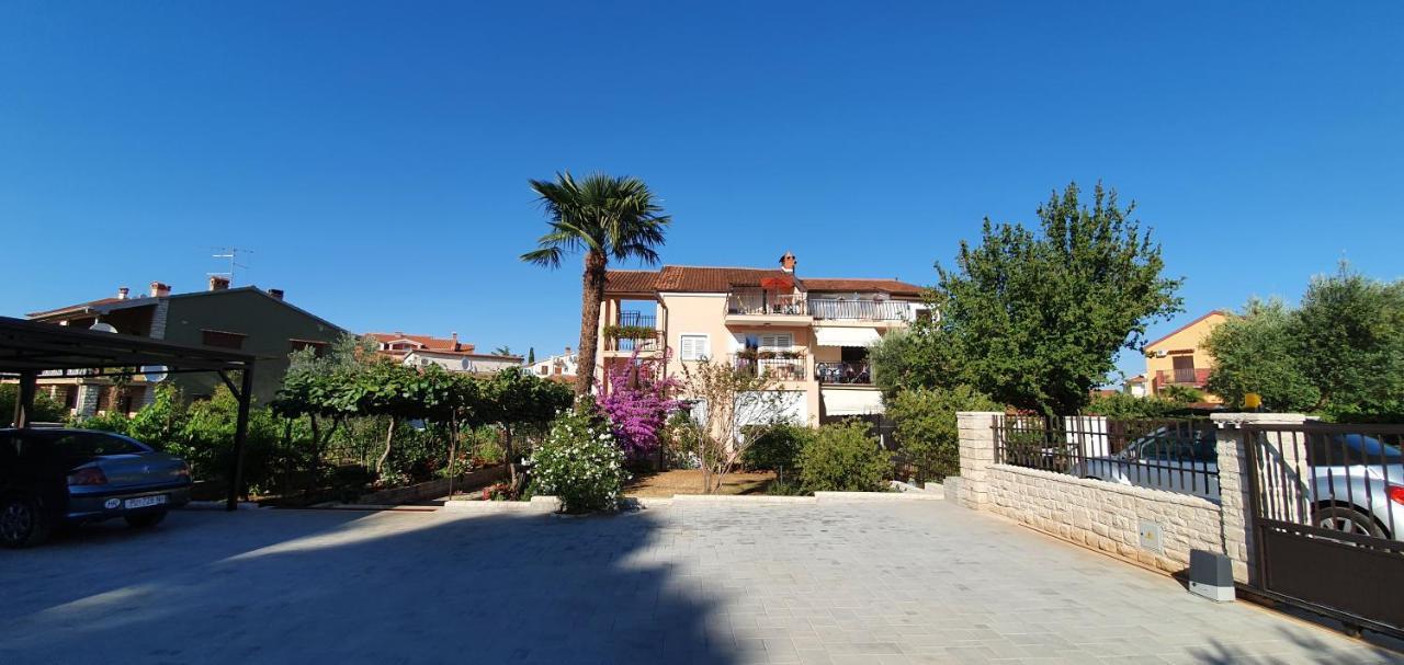Apartment Vesna Rovinj Exteriör bild