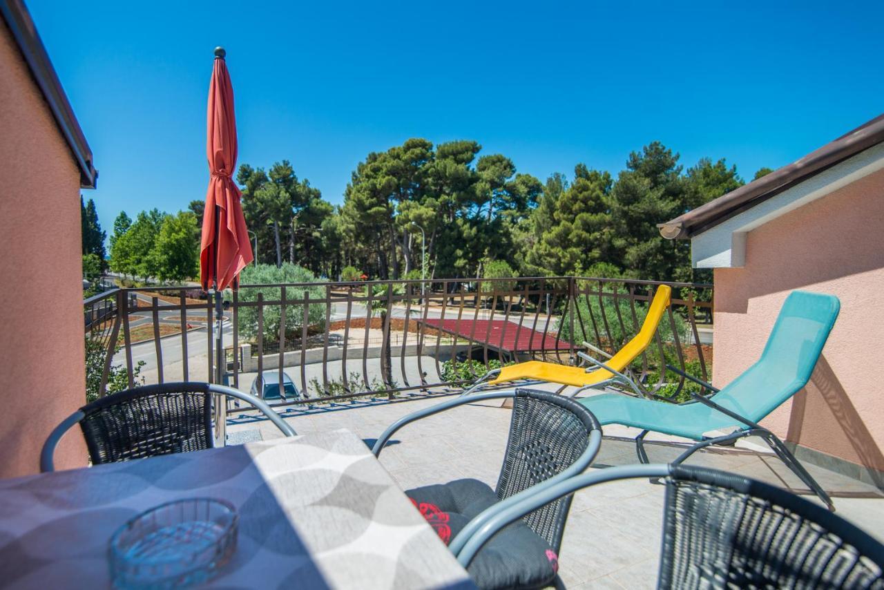 Apartment Vesna Rovinj Exteriör bild
